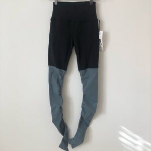 ALO YOGA HIGH-WAIST GODDESS LEGGING - NWT